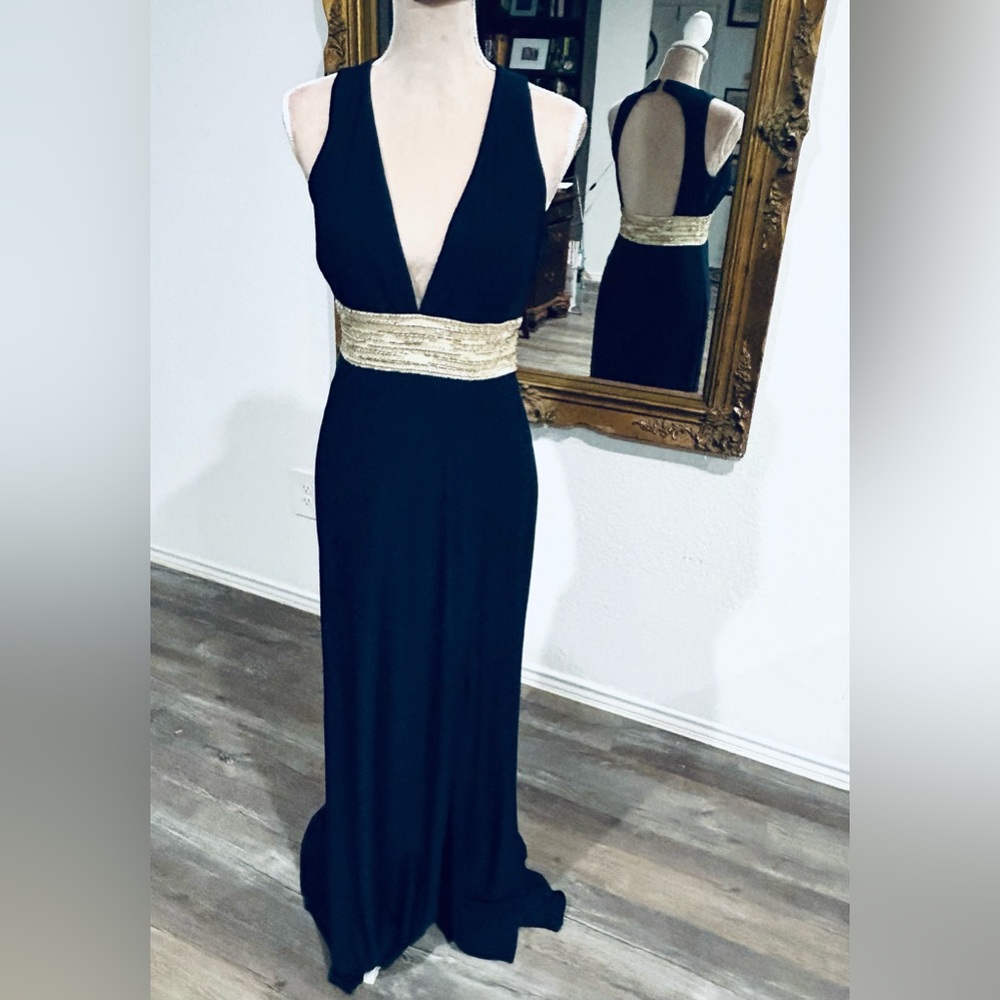 Carmen Marc Valvo beaded halter navy blue formal evening gown fancy dress Sz 5